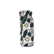 della Q Standing Needle Case