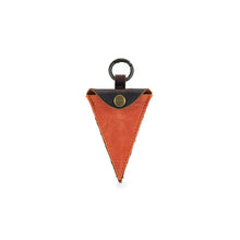 della Q Scissor Pocket