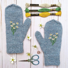 Knitted Bliss Stick & Stitch
